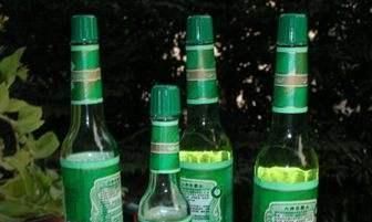 花露水使用誤區(qū)揭秘 酒精飲料同用竟會(huì)失效？